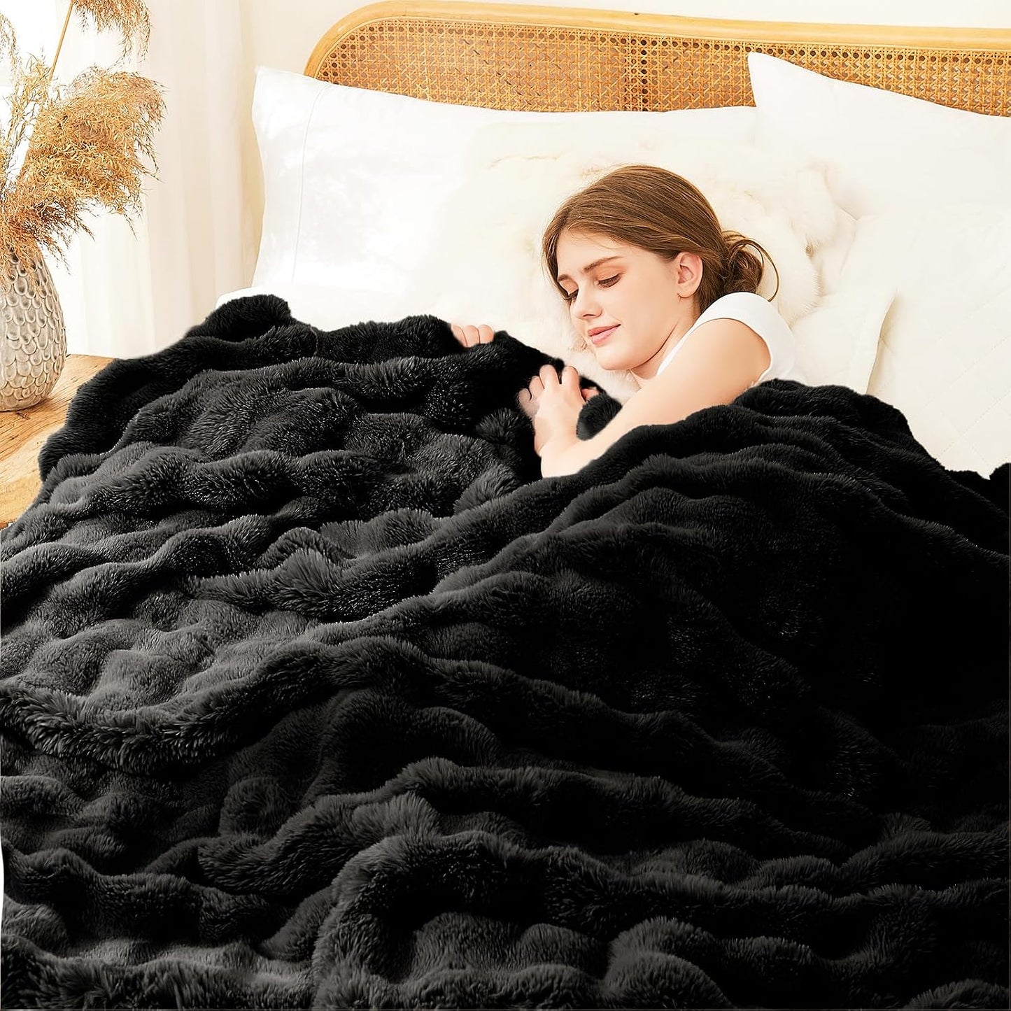 Luxury Faux Fur Throw Blanket